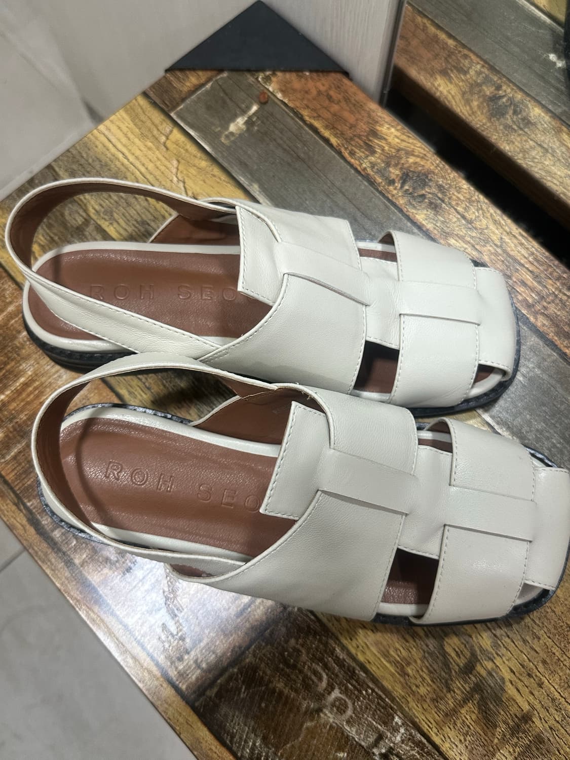 로서울 퍼즐샌들 235 상품이미지3