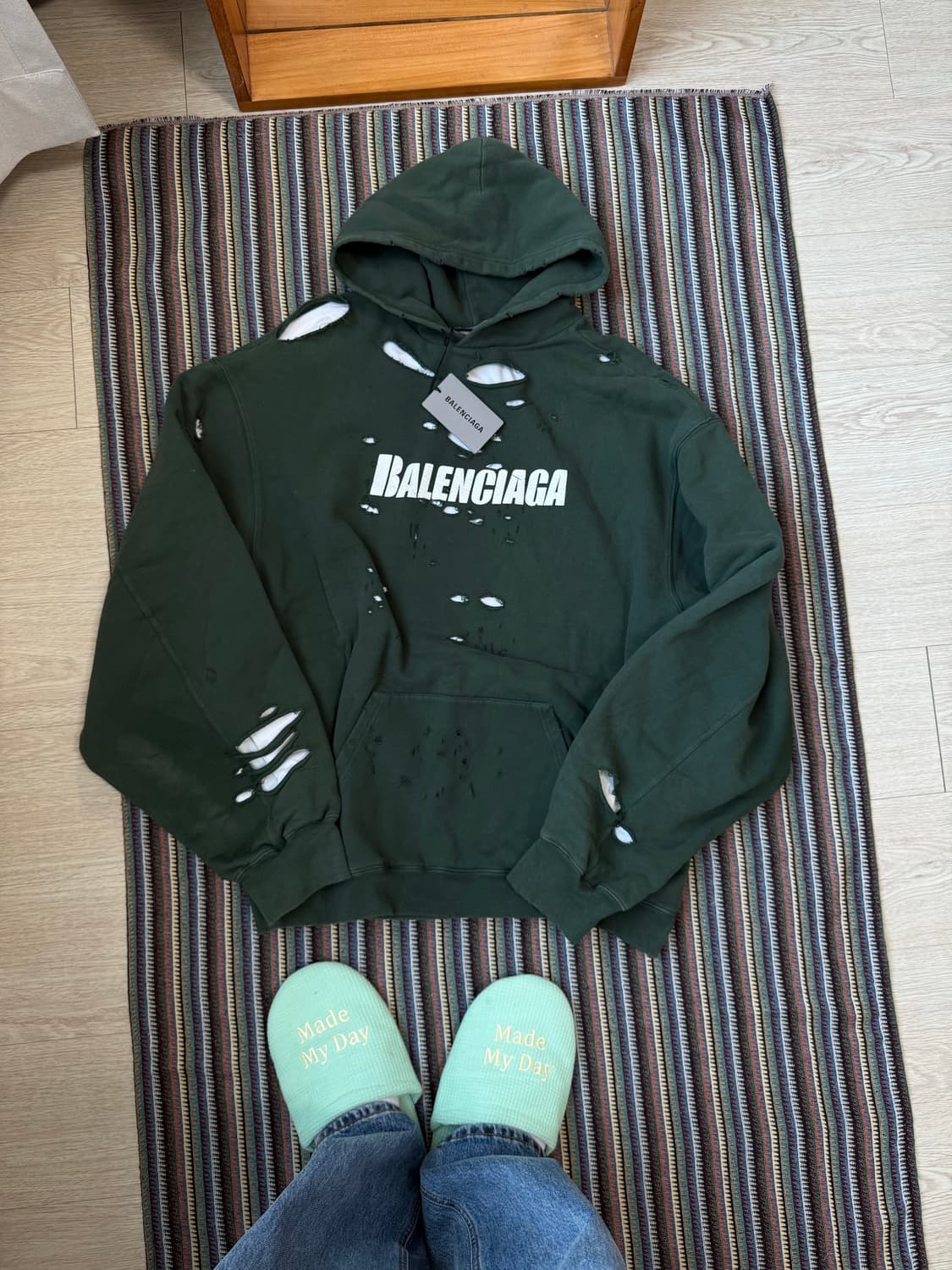 발렌시아가 디스트로이드 후드티 상품이미지2