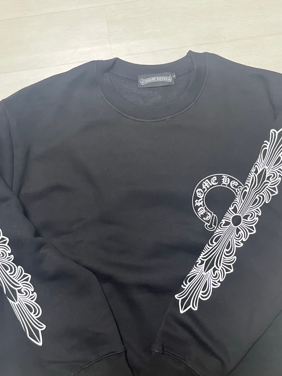 크롬하츠 홀스슈 맨투맨 L(100) 급처 상품이미지2