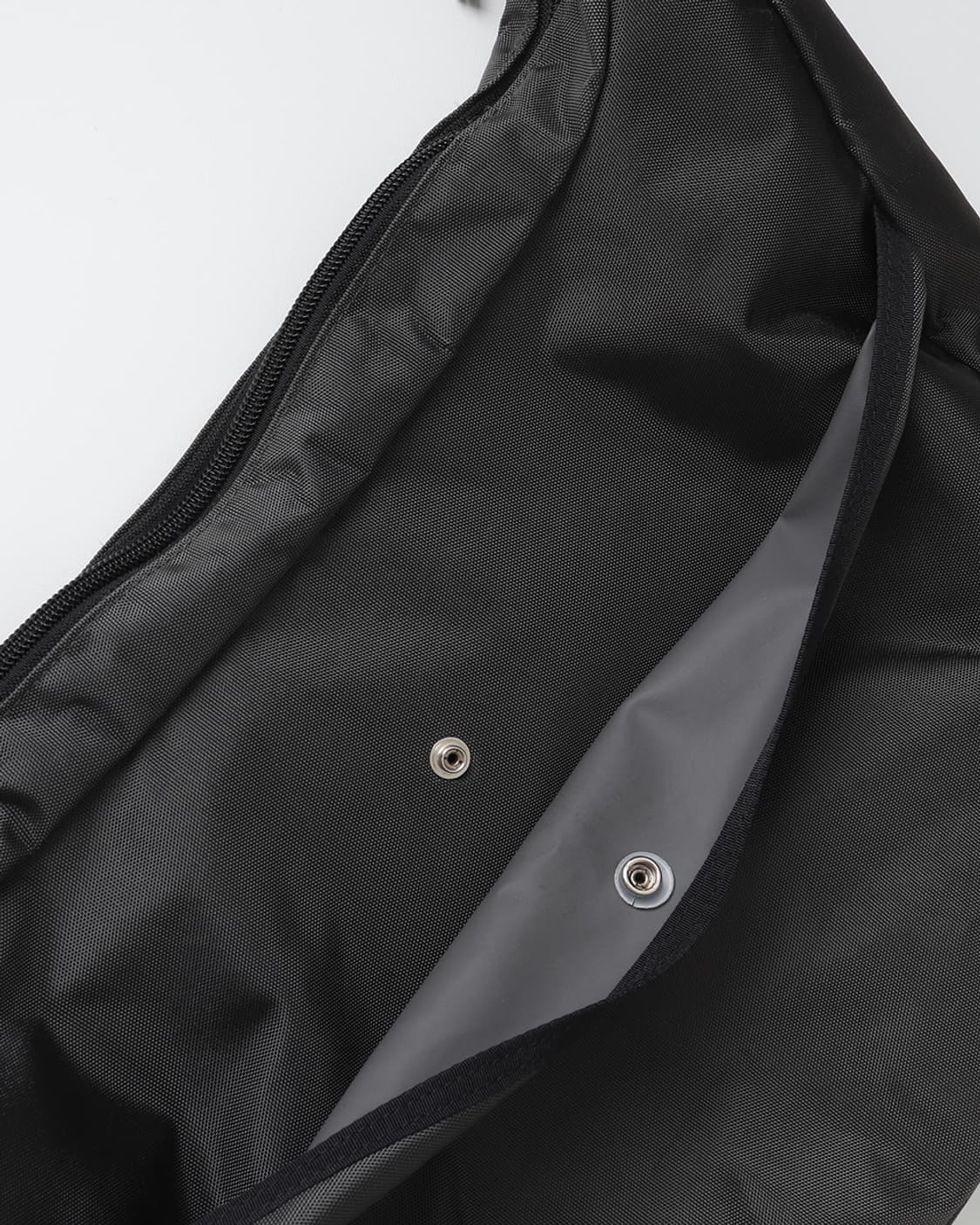 HOBO Nylon Shoulder Bag 상품이미지8