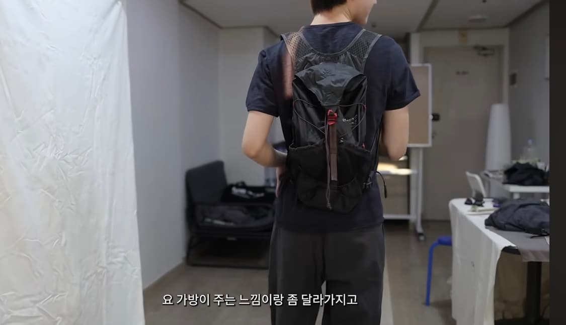 [유일매물] 클라터뮤젠 티잘브 2.0 10L 레이븐 블랙 백팩 상품이미지8