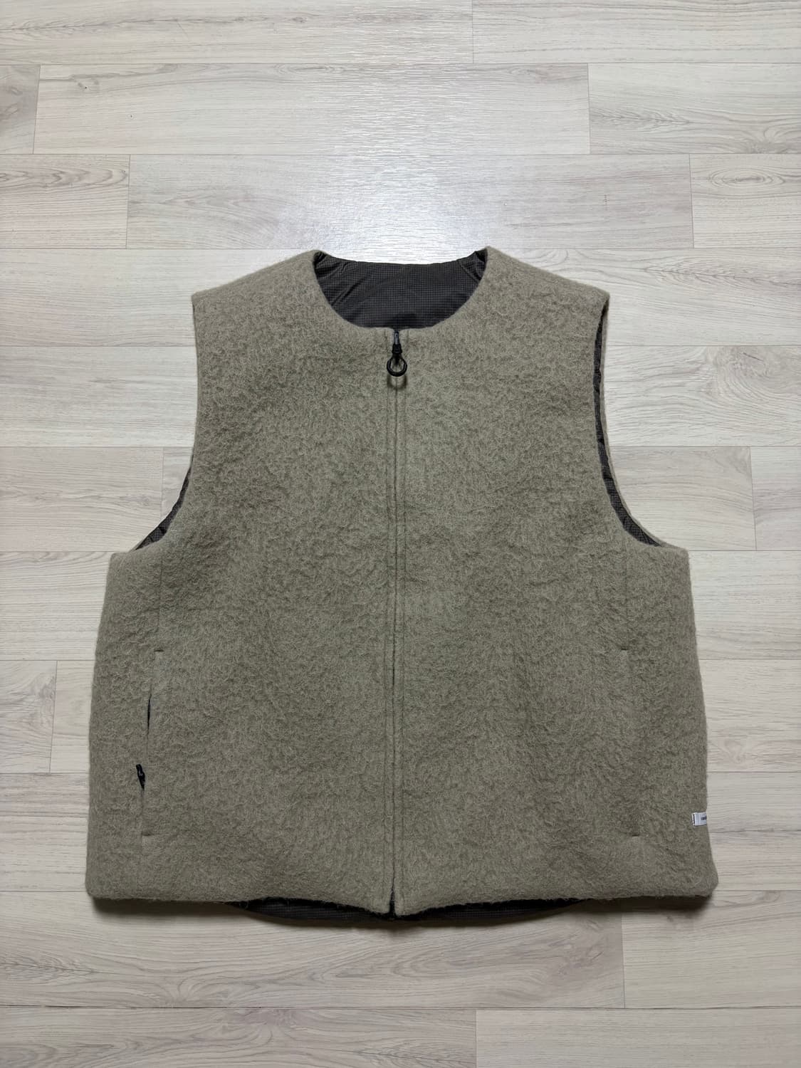 루트파인더 샘플 리버서블 베스트 M사이즈 판매 상품이미지4