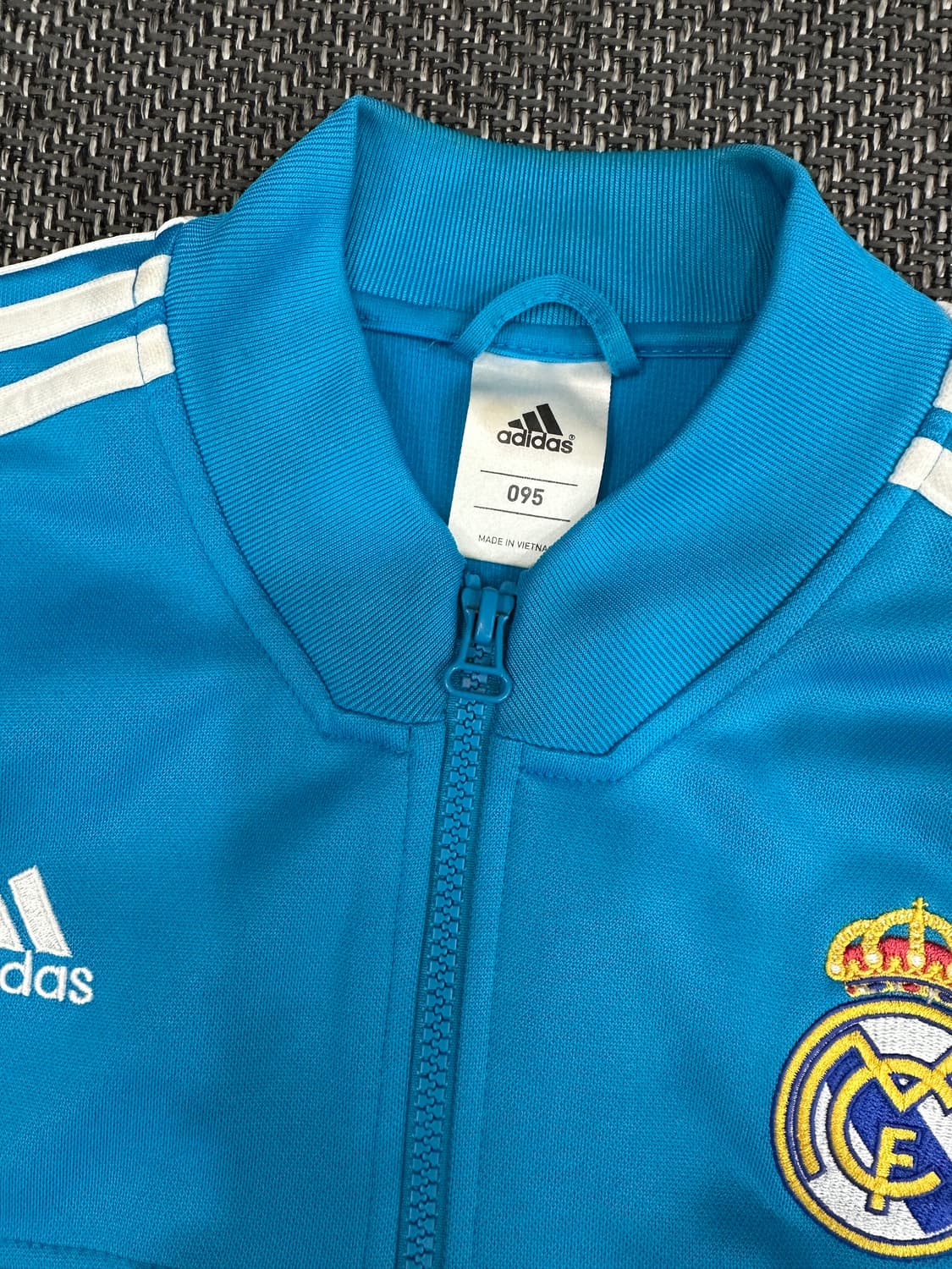 아디다스 레알마드리드 트랙 져지 상품이미지2