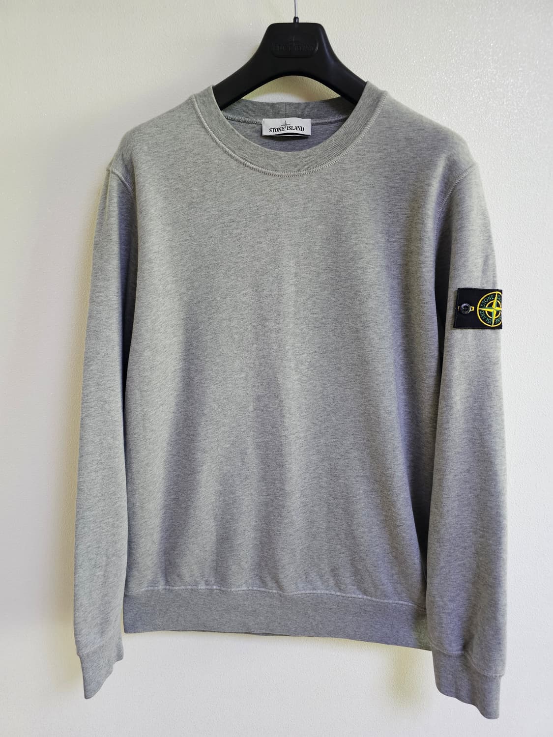 스톤아일랜드 맨투맨 그레이 상품이미지1