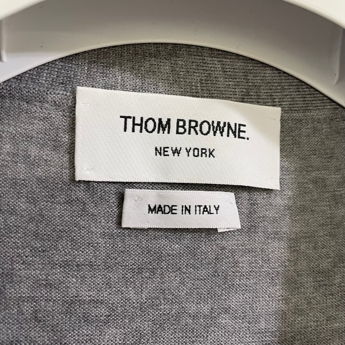 톰브라운 메리노울 가디건 4사이즈 그레이 상품이미지3