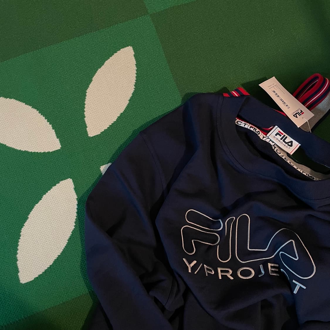 [M~XL] 와이프로젝트 X 휠라 컷오프 스웻셔츠 맨투맨 네이비 상품이미지2