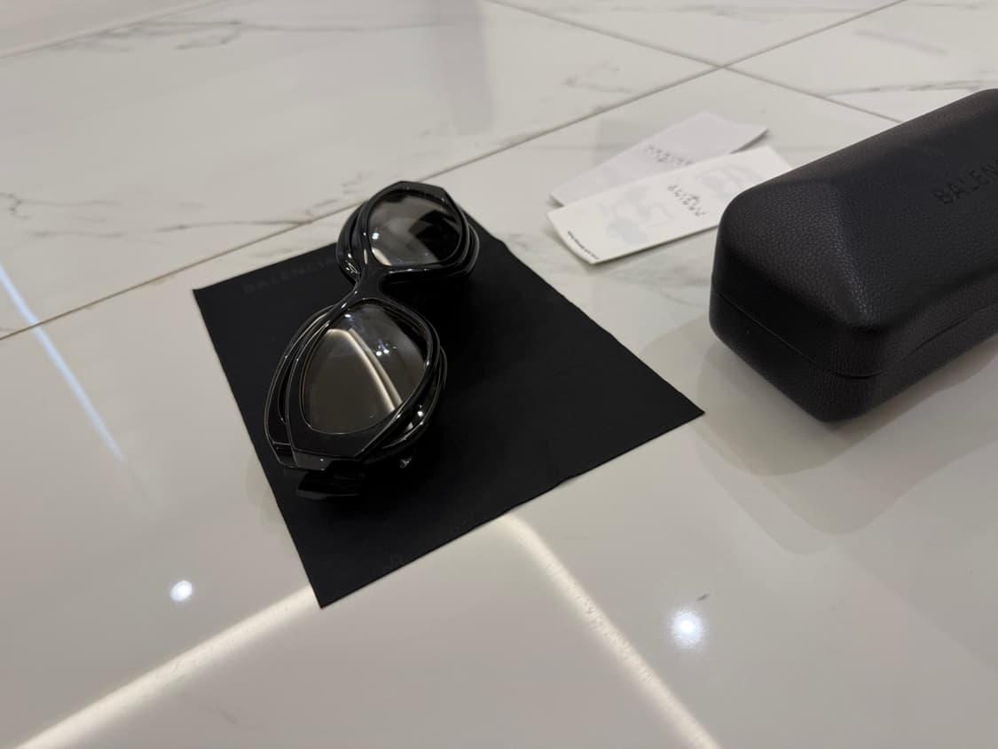 발렌시아가 Superbusy Round Sunglasses 상품이미지6