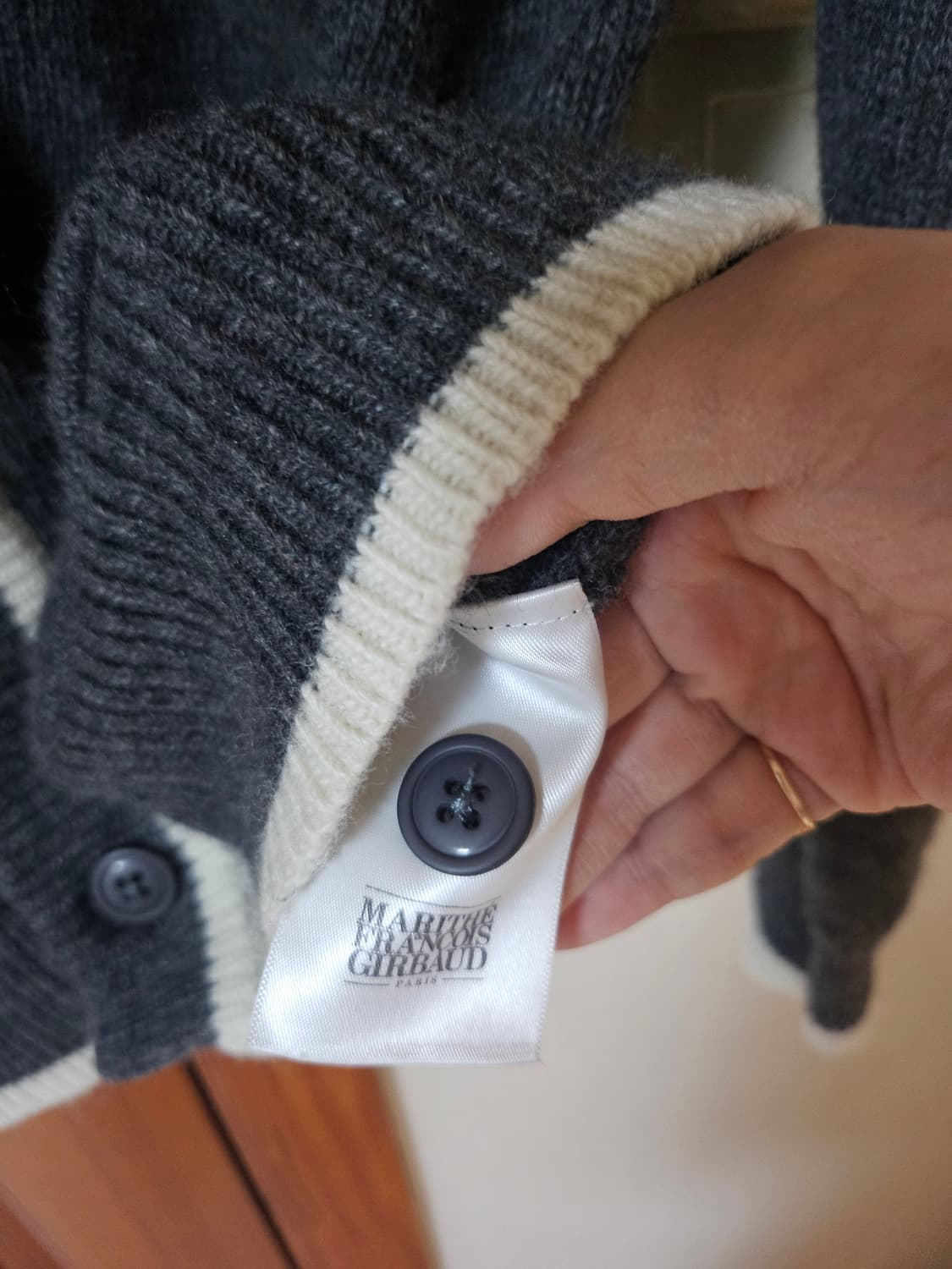 마리떼 프랑소와 저버 가디건 차콜 M 상품이미지4