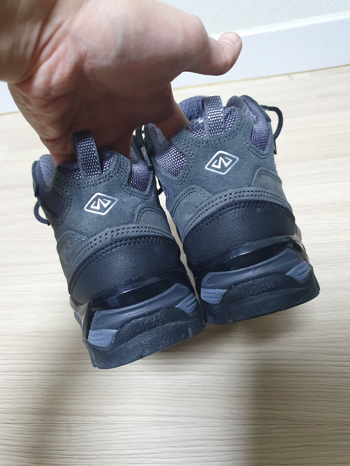 캠프라인 산티아고 등산화 235 상품이미지6