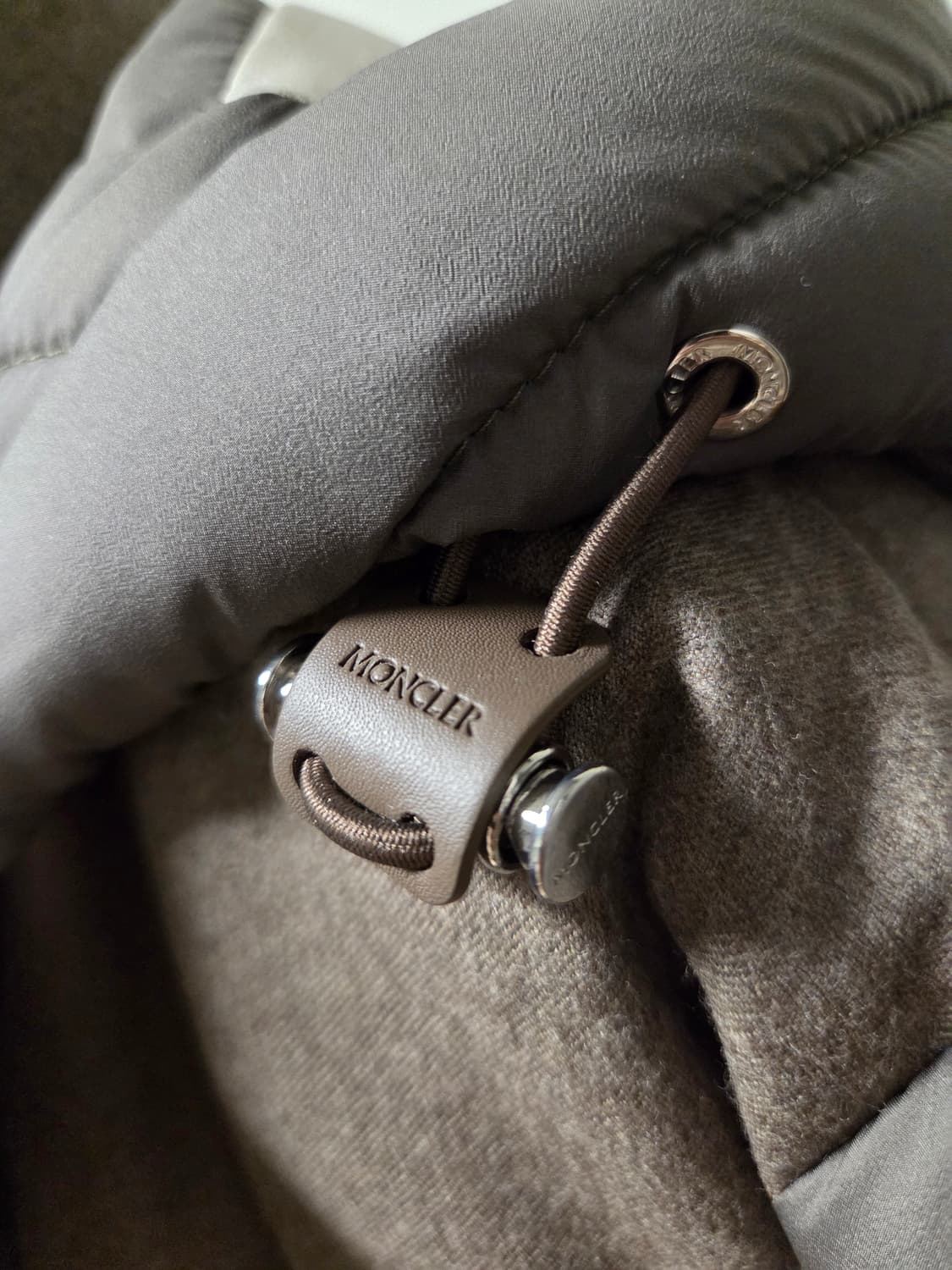 몽클레어 Moncler Mussala 구스다운 패딩 상품이미지8