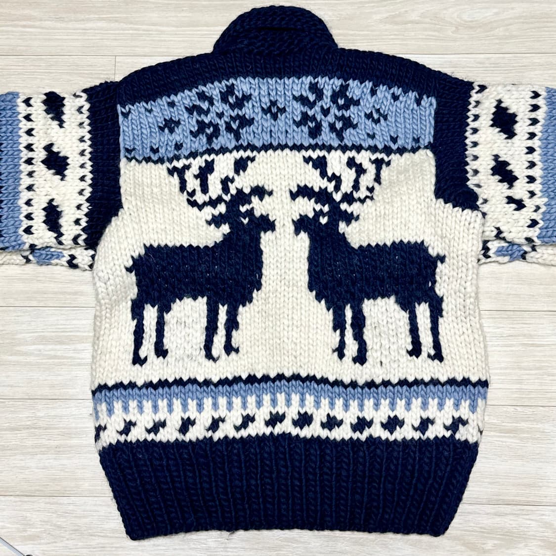 캐나다 코위찬 사슴패턴 상품이미지2