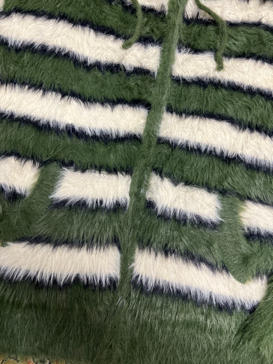 [FREE] 할리우드 그린 체크 퍼 투웨이 후드 집업 상품이미지2