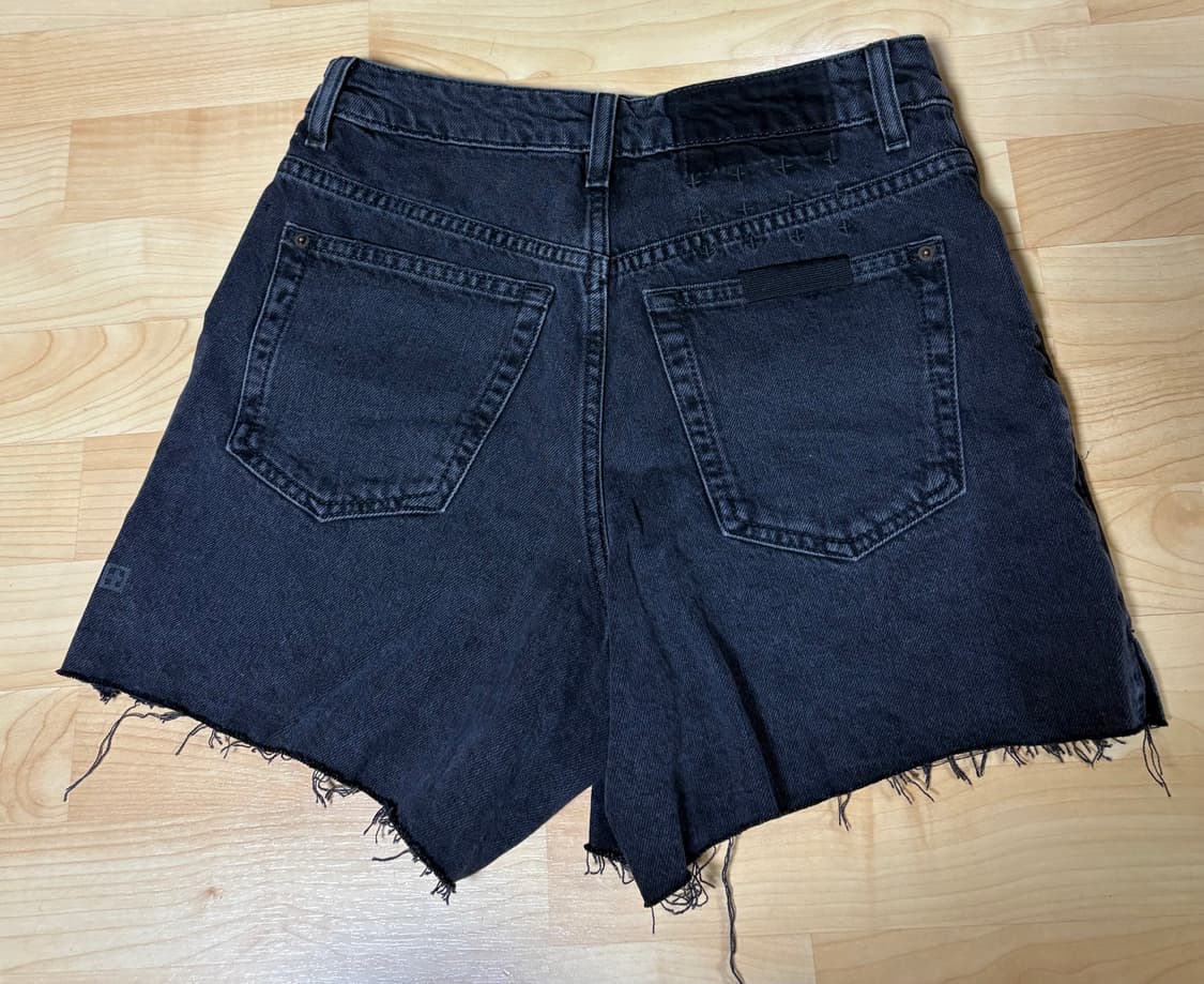 [Ksubi] Black Hi Line Denim Shorts 상품이미지5