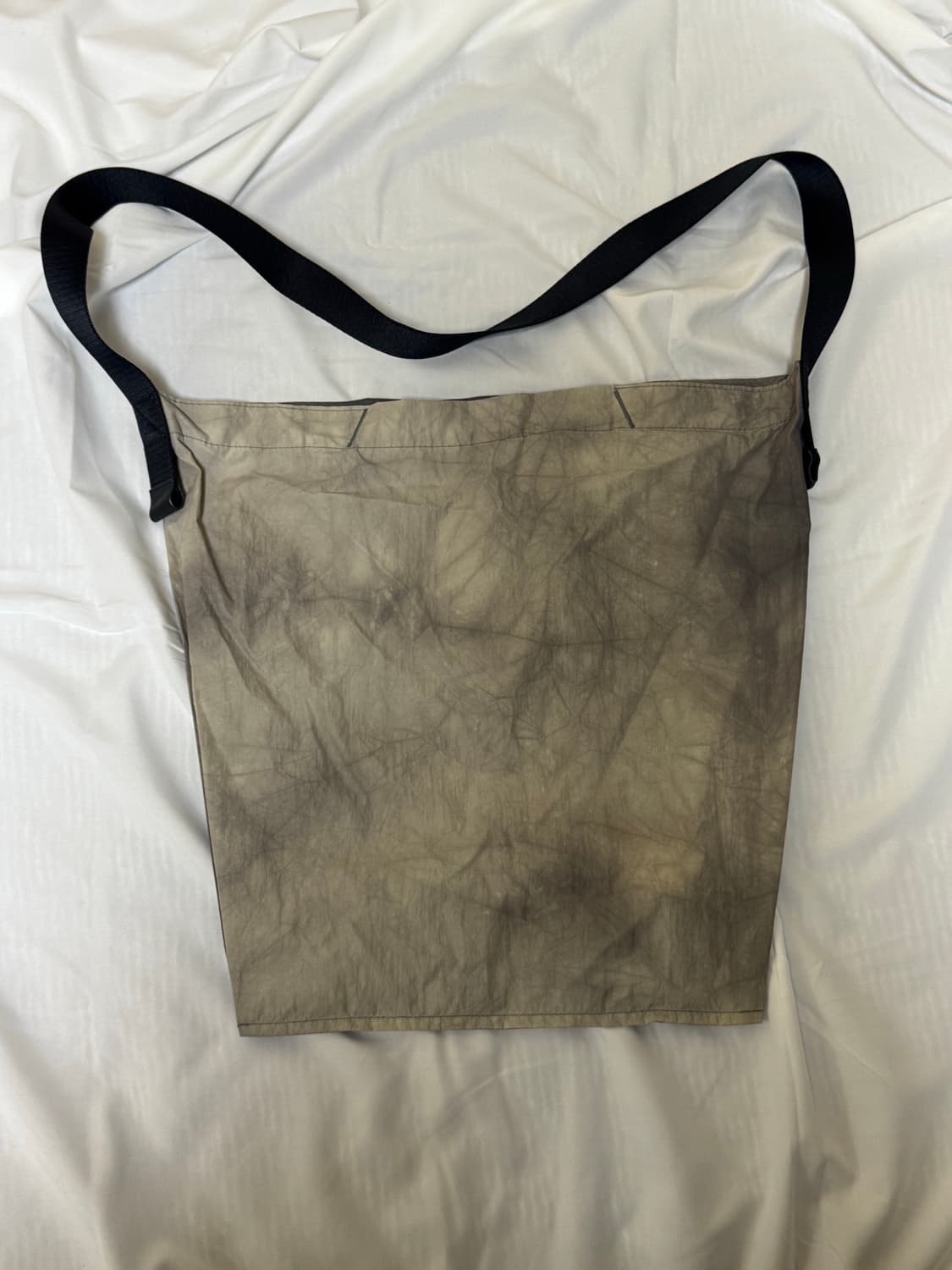 코스 타이다이드 나일론 백 상품이미지2