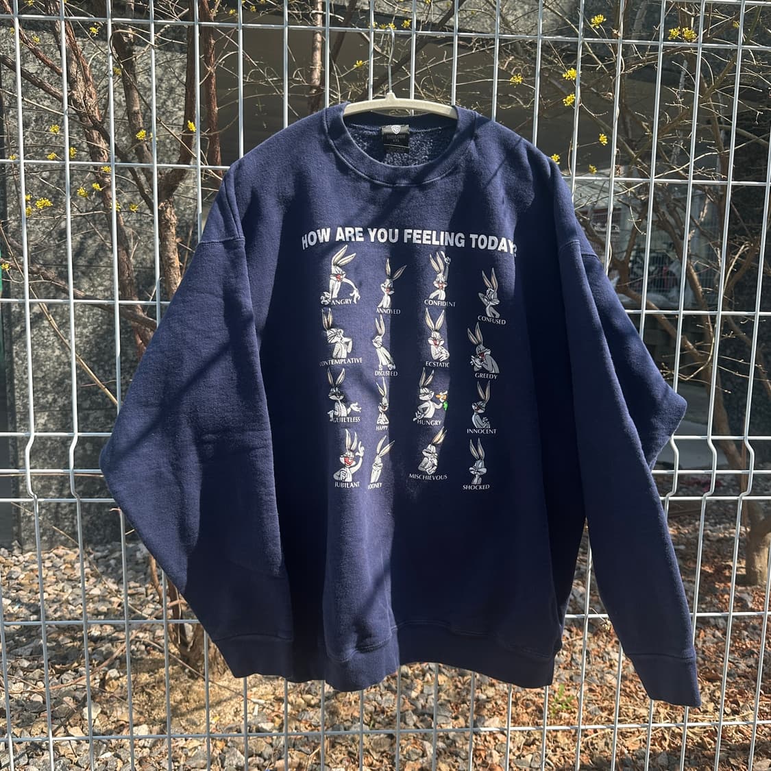 97 looney tunes bugs bunny sweat shirt 상품이미지1