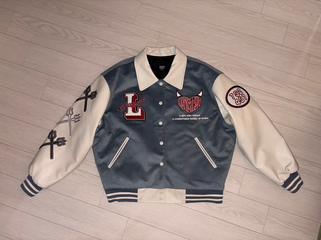 러브이즈트루 LUV IS TRUE 바시티 자켓 상품이미지3