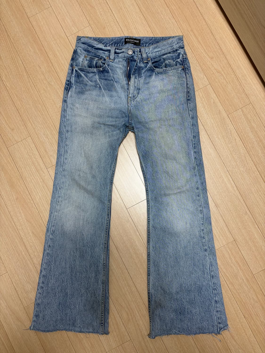 xxs) 발렌시아가 가드로브 플레어 상품이미지1