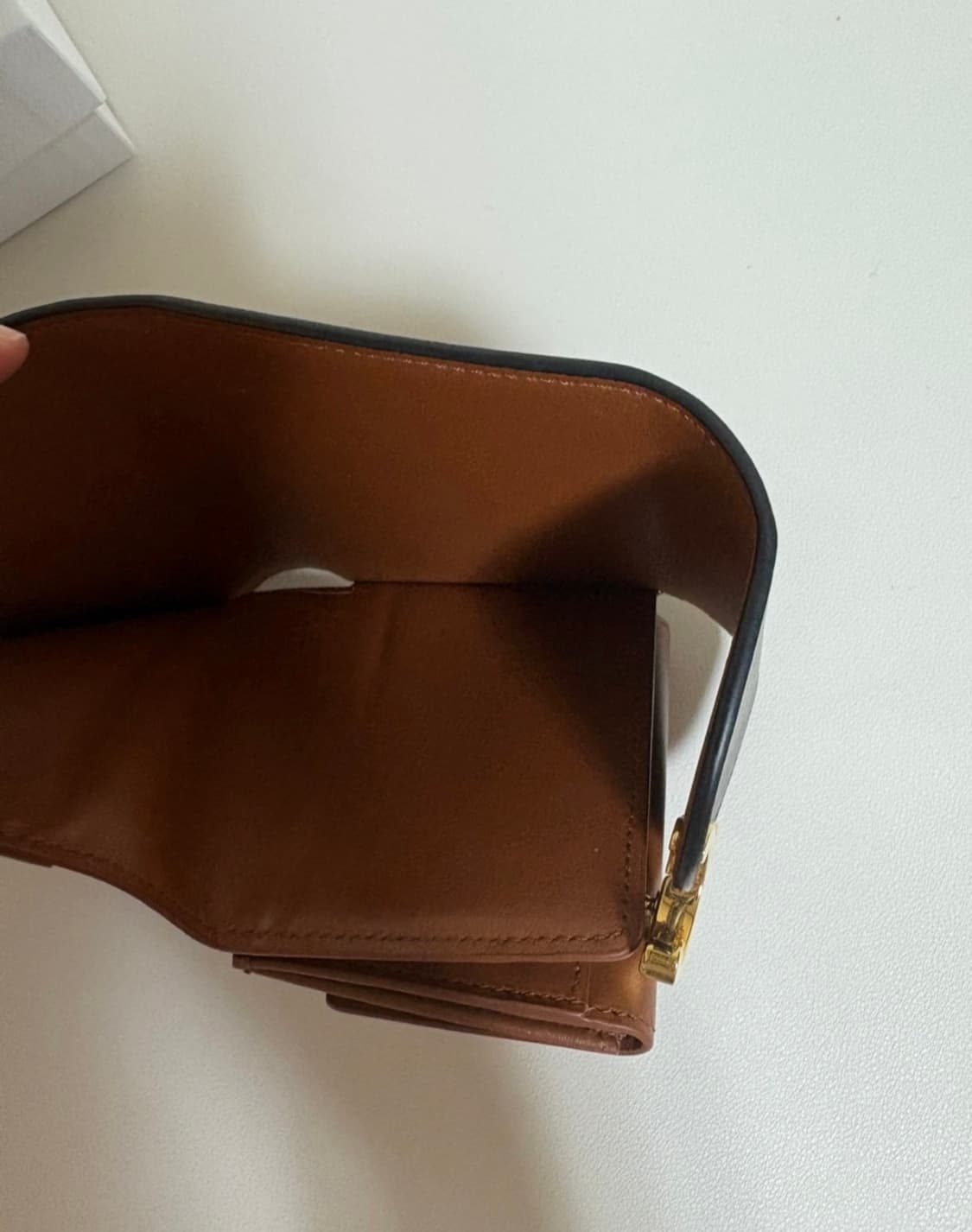 셀린느 트리오페 반지갑 상품이미지3