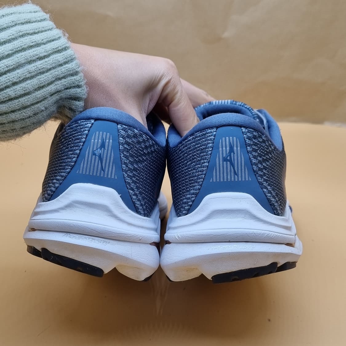 미즈노 인스파이어 웨이브17 런닝화250 상품이미지4