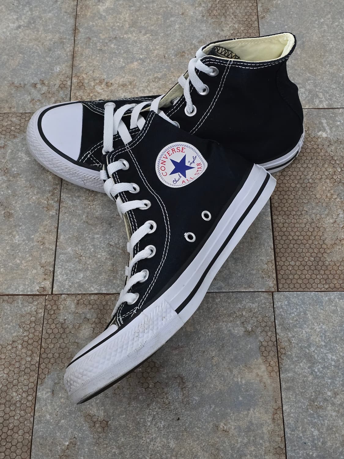 (245)컨버스 척테일러 올스타 하이 검흰 상품이미지6