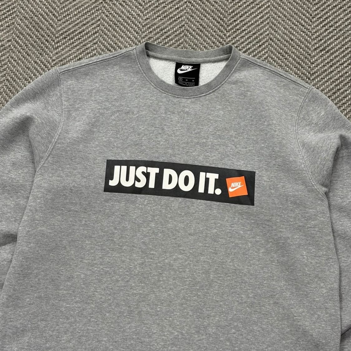 나이키 저스트두잇 맨투맨 v2406 상품이미지3