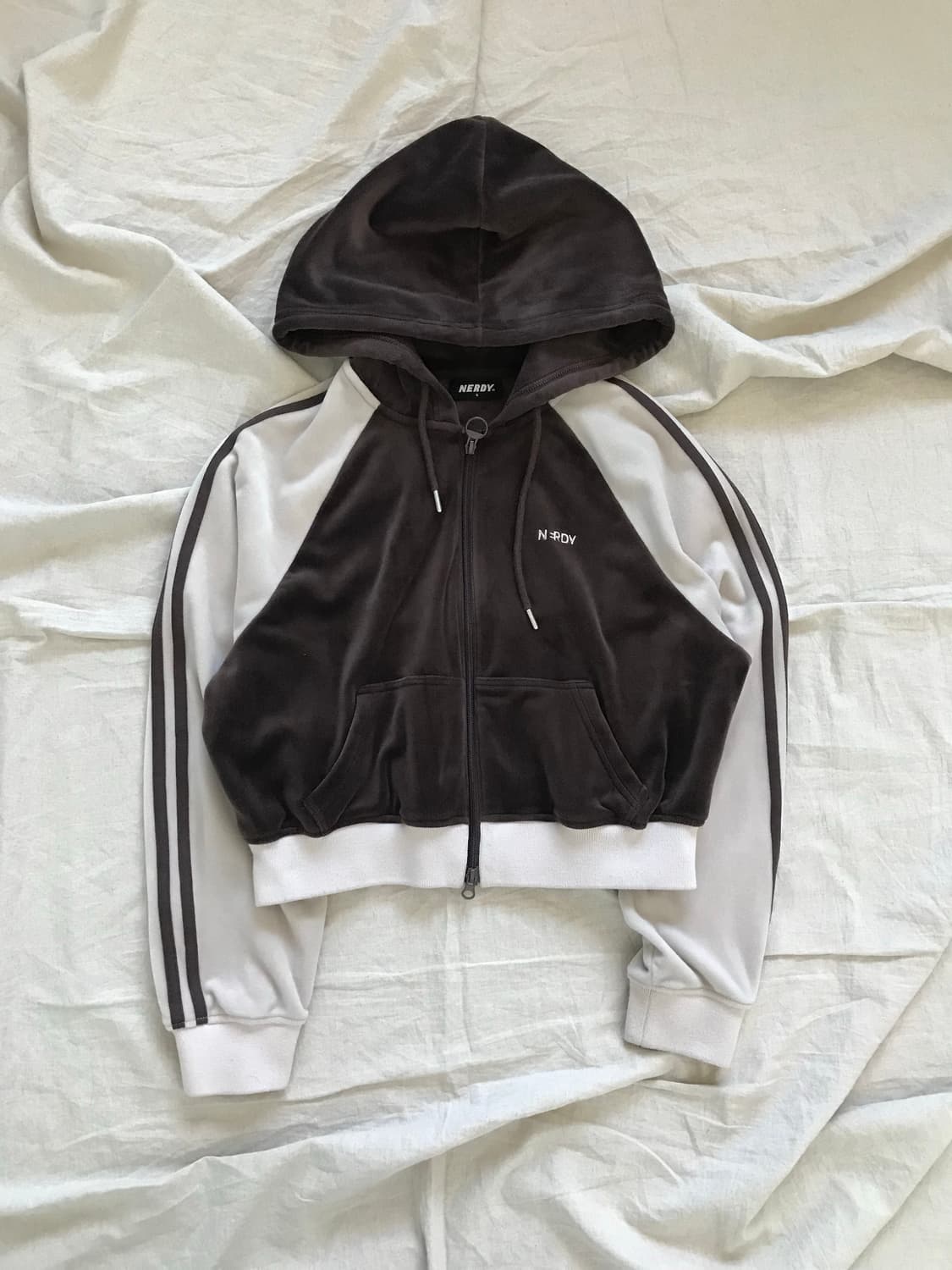 널디 스펠아웃 벨벳 나그랑 투웨이 후드집업 상품이미지6