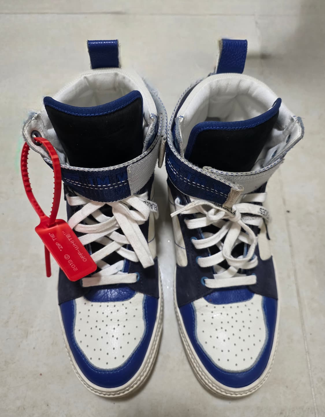 오프화이트(Off-White) 스웨이드 가죽 하이탑 스니커즈 42 상품이미지6