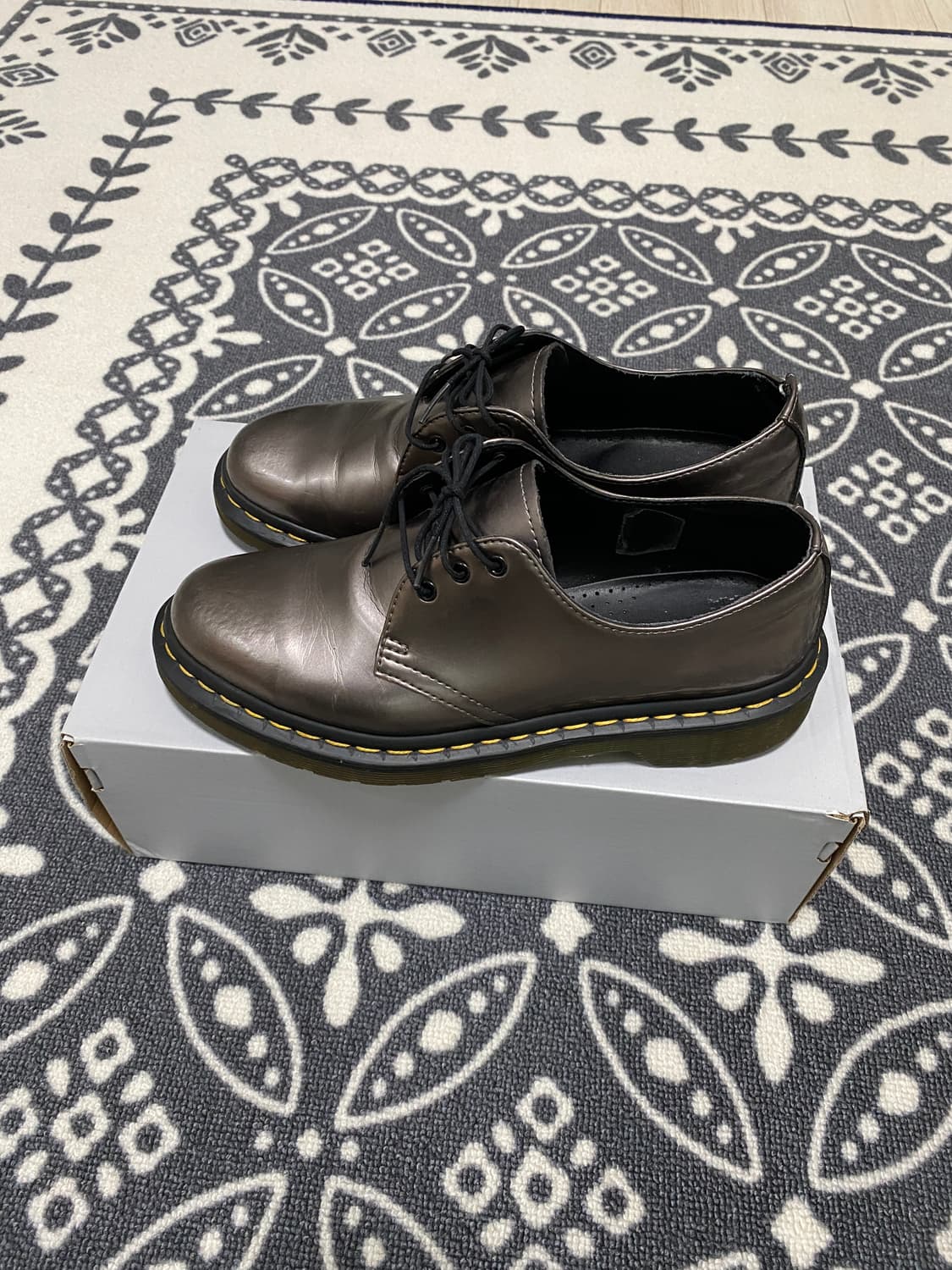 (uk6)닥터마틴 은색(희귀)모델 상품이미지3