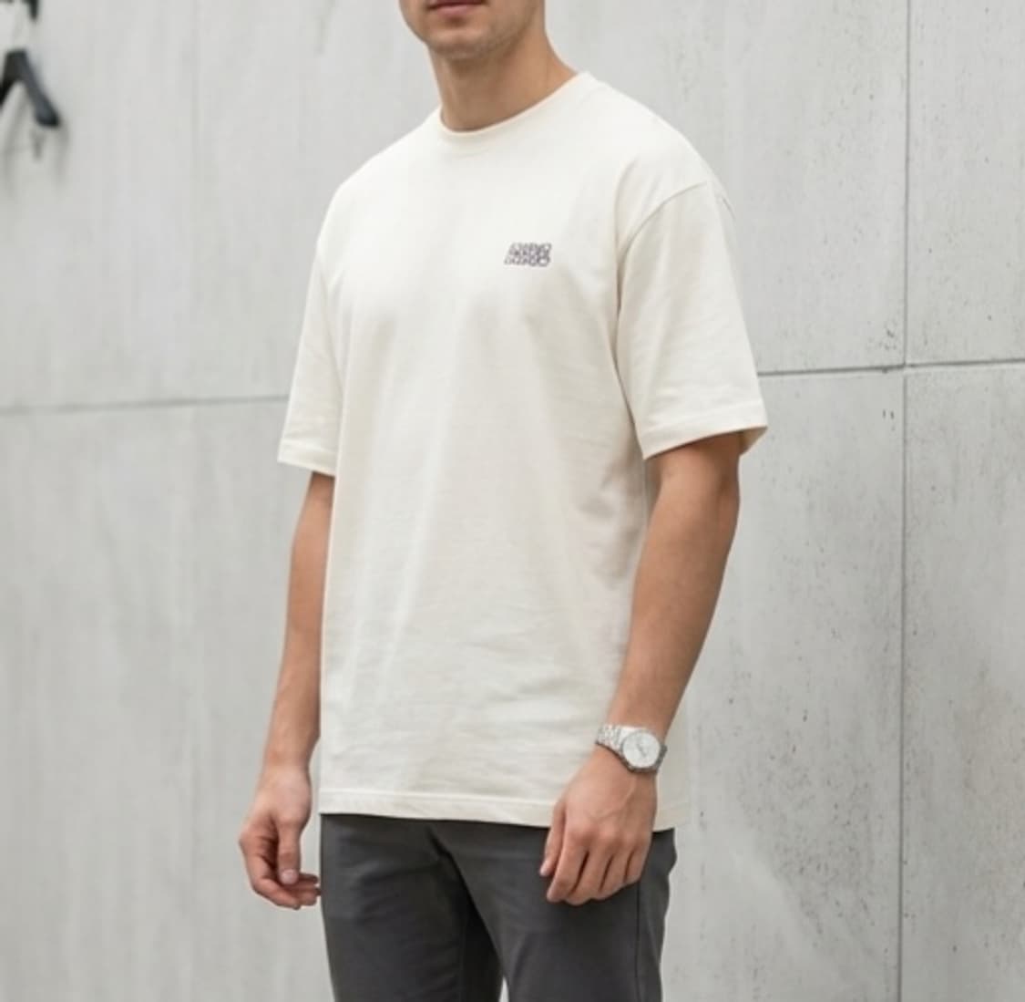 [95-100]비트펠라하우스 오버핏 반팔 라운드티 (새상품) 상품이미지1