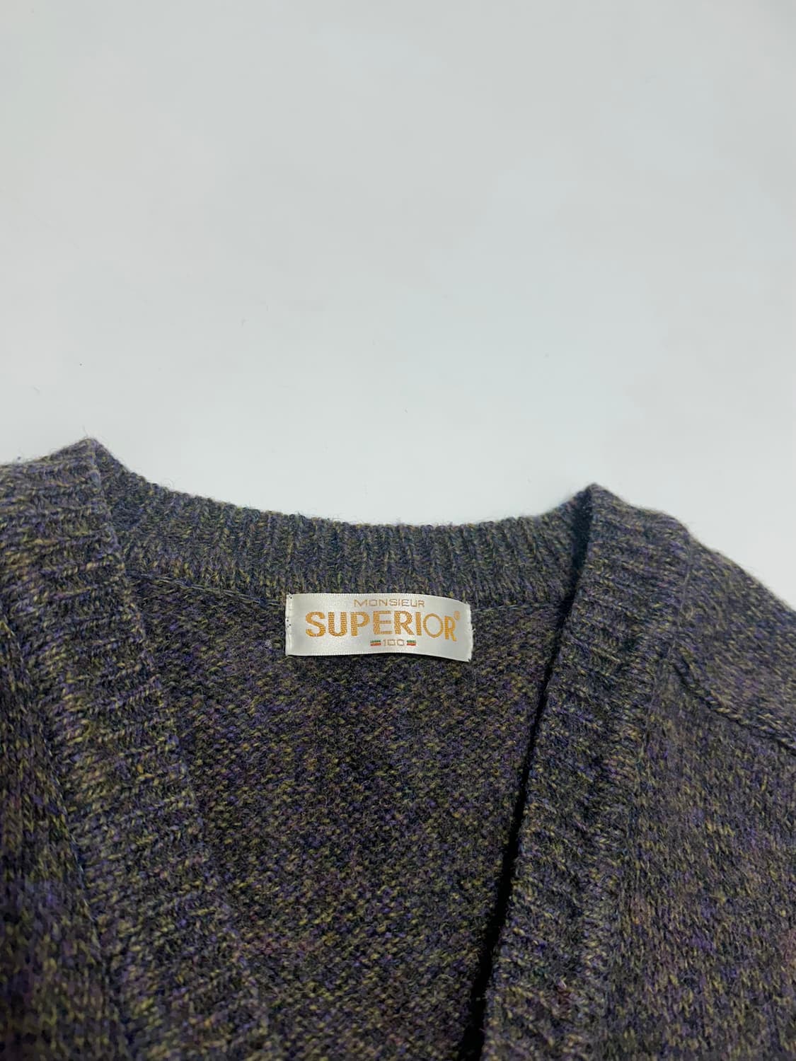 SUPERIOR 슈페리어 브이넥 니트 상품이미지5