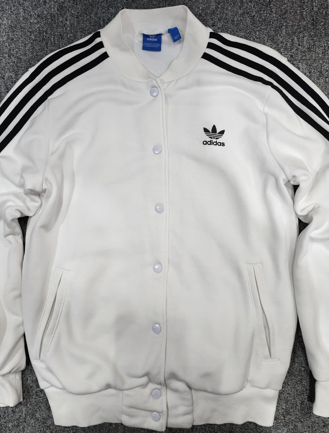 아디다스 파이어버드 빅로고 버튼 트랙탑 봄버 자켓 100 상품이미지4