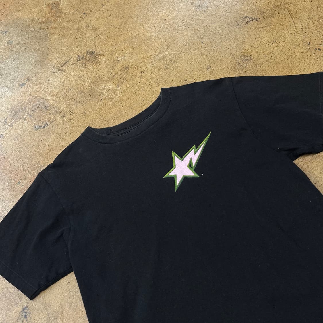 베이프 블랙 딸기우유 핑크 스타 반팔 티셔츠 상품이미지1