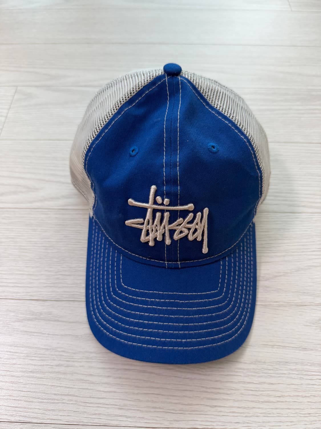 스투시 뉴에라 콜라보 트러커캡 블루 상품이미지1