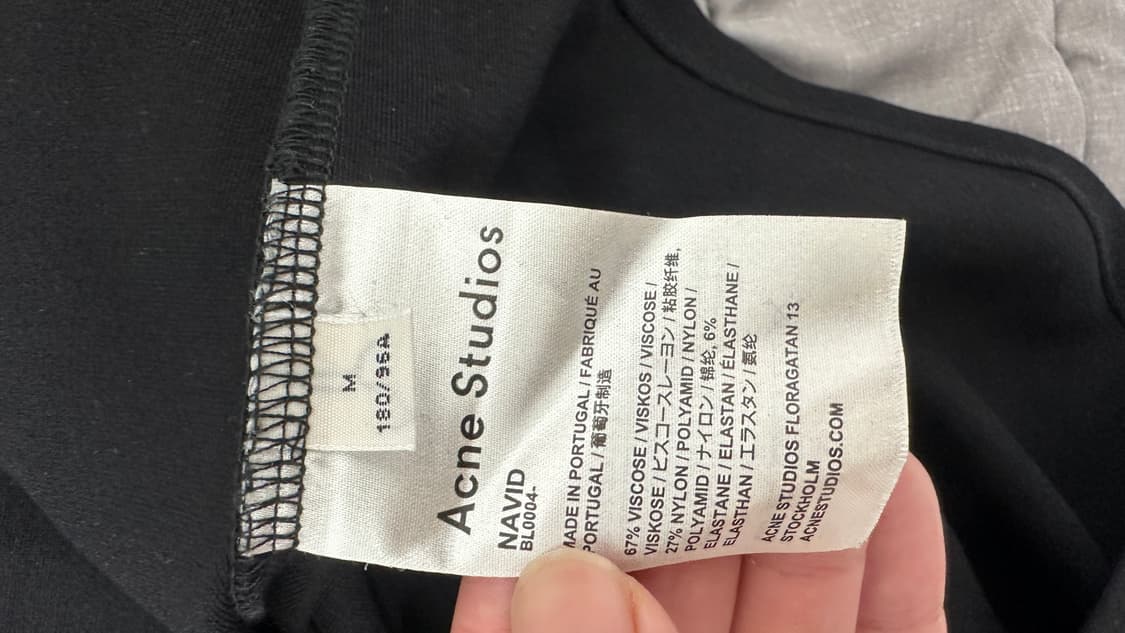 [M] 아크네 나비드 반팔티 상품이미지3