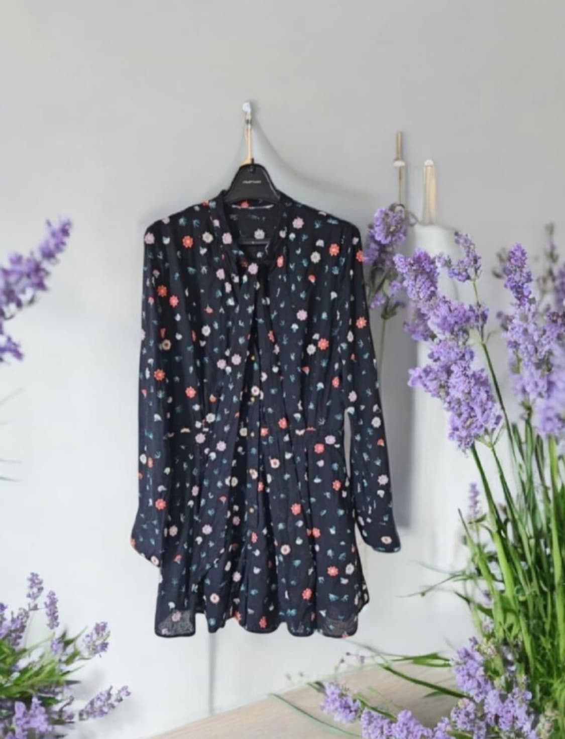 드라이완료/블랙 플로럴 자수 리본 점프수트 55 상품이미지2