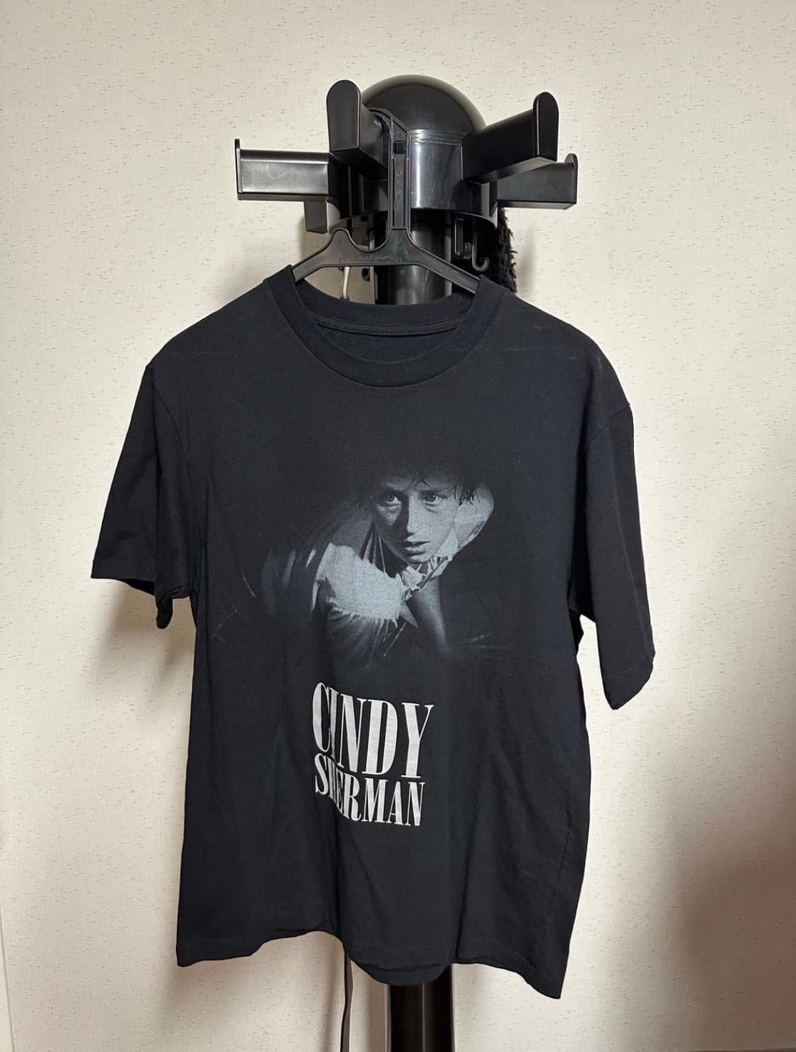 언더커버 신디셔먼 티셔츠 상품이미지1
