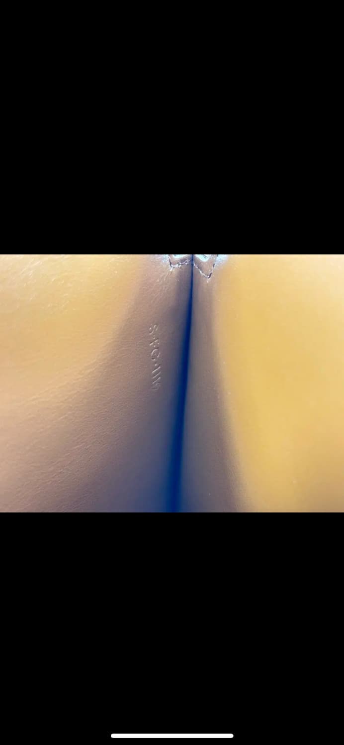 (새상품)셀린느 로고 트리옹프 클러치 카프스킨 탄 라지 상품이미지8