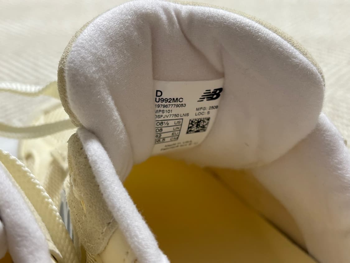 뉴발란스 992 메이드 인 USA 칼슘 로우 캐슈 상품이미지3