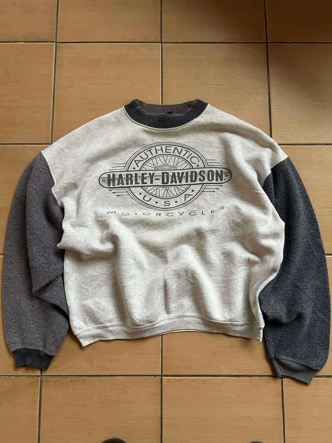 90‘s USA 할리데이비슨 바&실드 스웻셔츠 상품이미지4