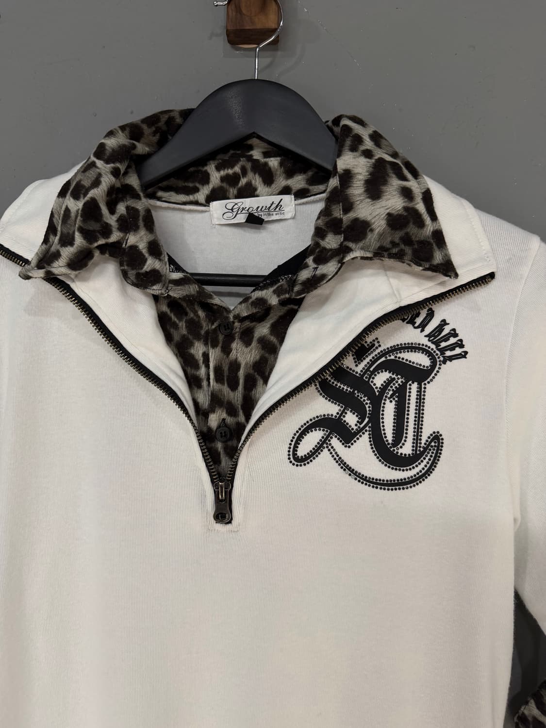 in the attic leopard layered collar top 상품이미지6