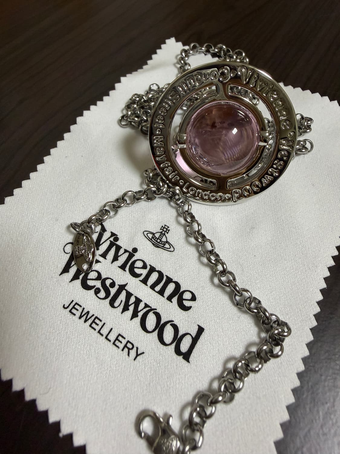 비비안웨스트우드 빅ORB 목걸이 상품이미지5