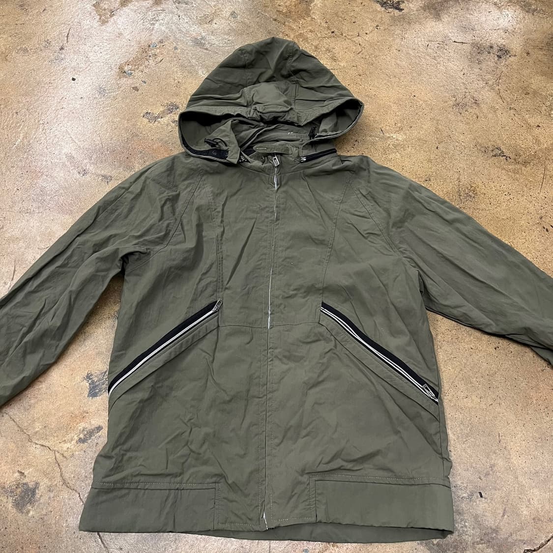 [정품/105] 스노우피크 카키색 후드 바람막이 자켓 b8 상품이미지4