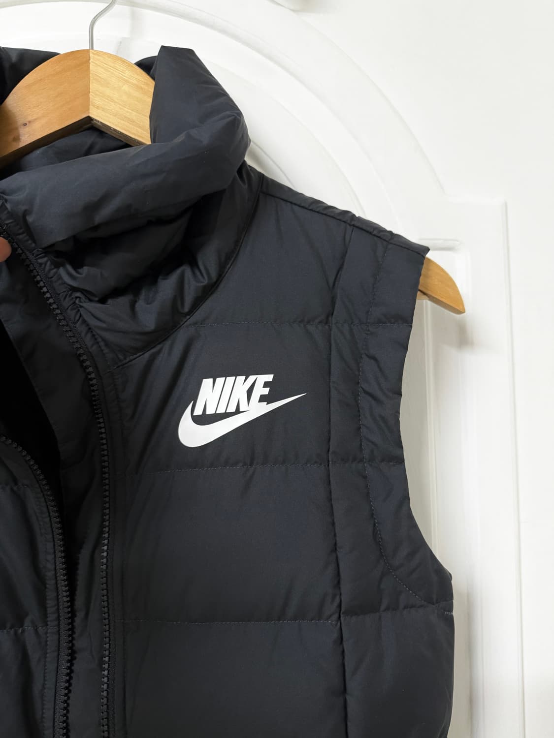 S사이즈 여성 나이키 덕다운 경량 패딩 조끼 상품이미지2