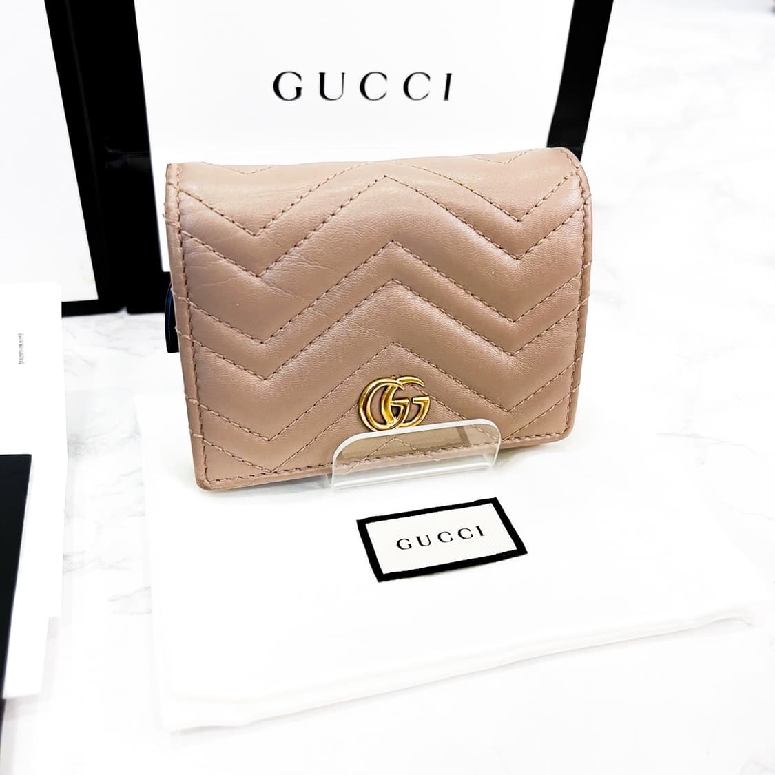 구찌 GG 마몬트 마틀라세 지갑 상품이미지3