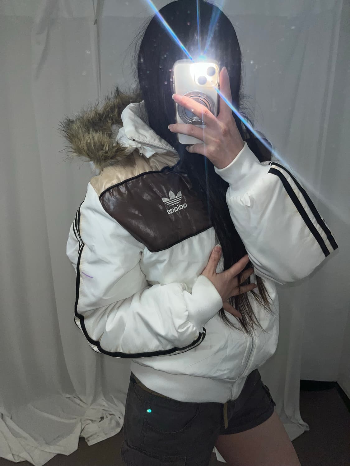 #Adidas 브라운 배색 울프죠 패딩 상품이미지3