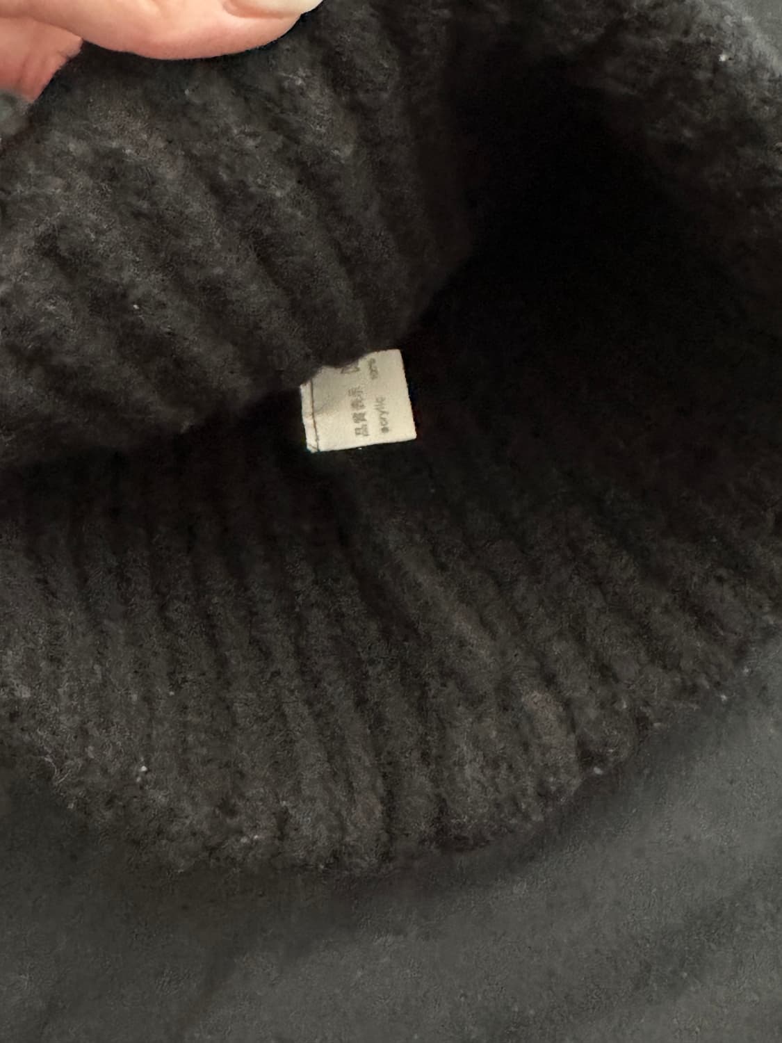 써저리 핸드 스티치 자수 로고 비니 블랙 상품이미지3