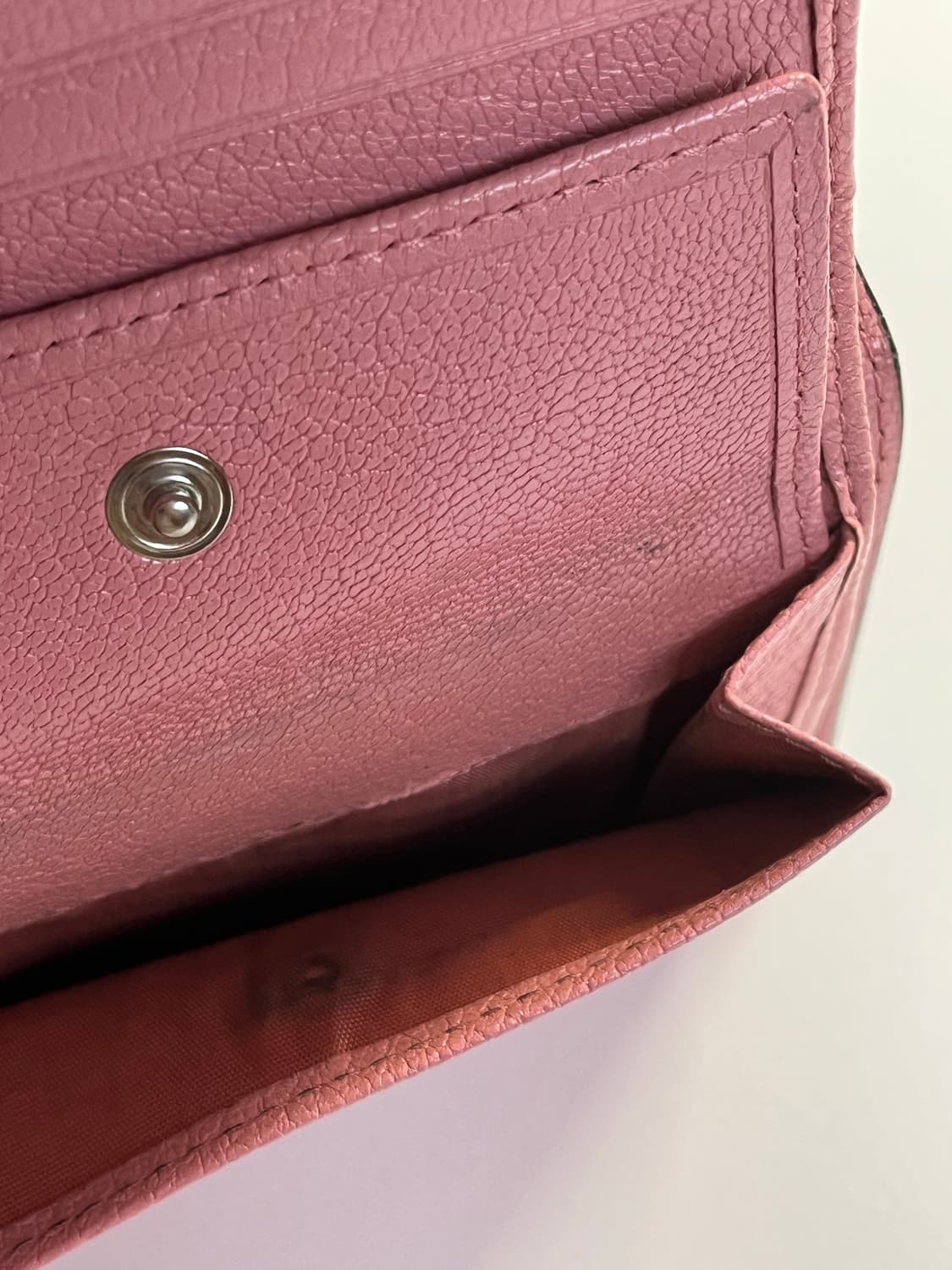 미우미우 마드라스 반지갑 상품이미지4