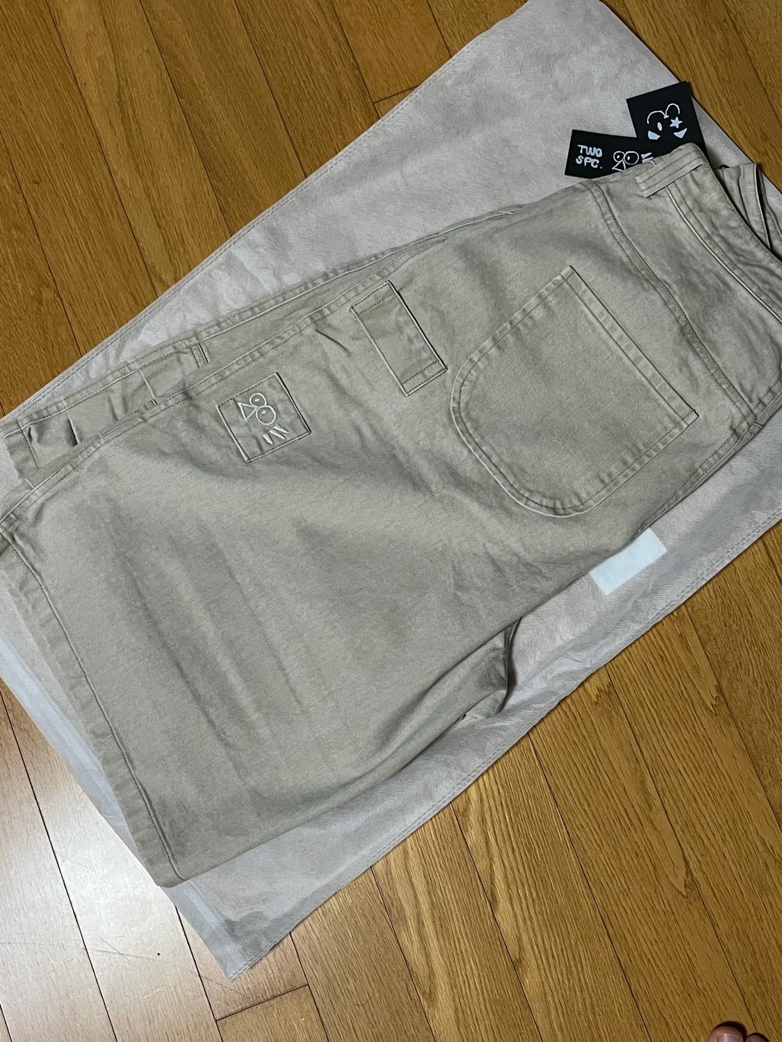 투스페이스 버뮤다팬츠 판매합니다. 상품이미지2