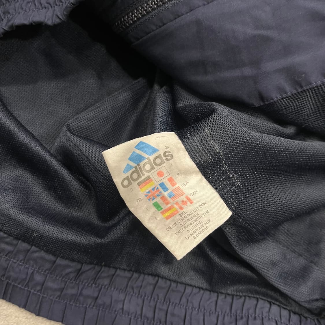 110 아디다스 올드스쿨 바람막이 자켓 상품이미지7