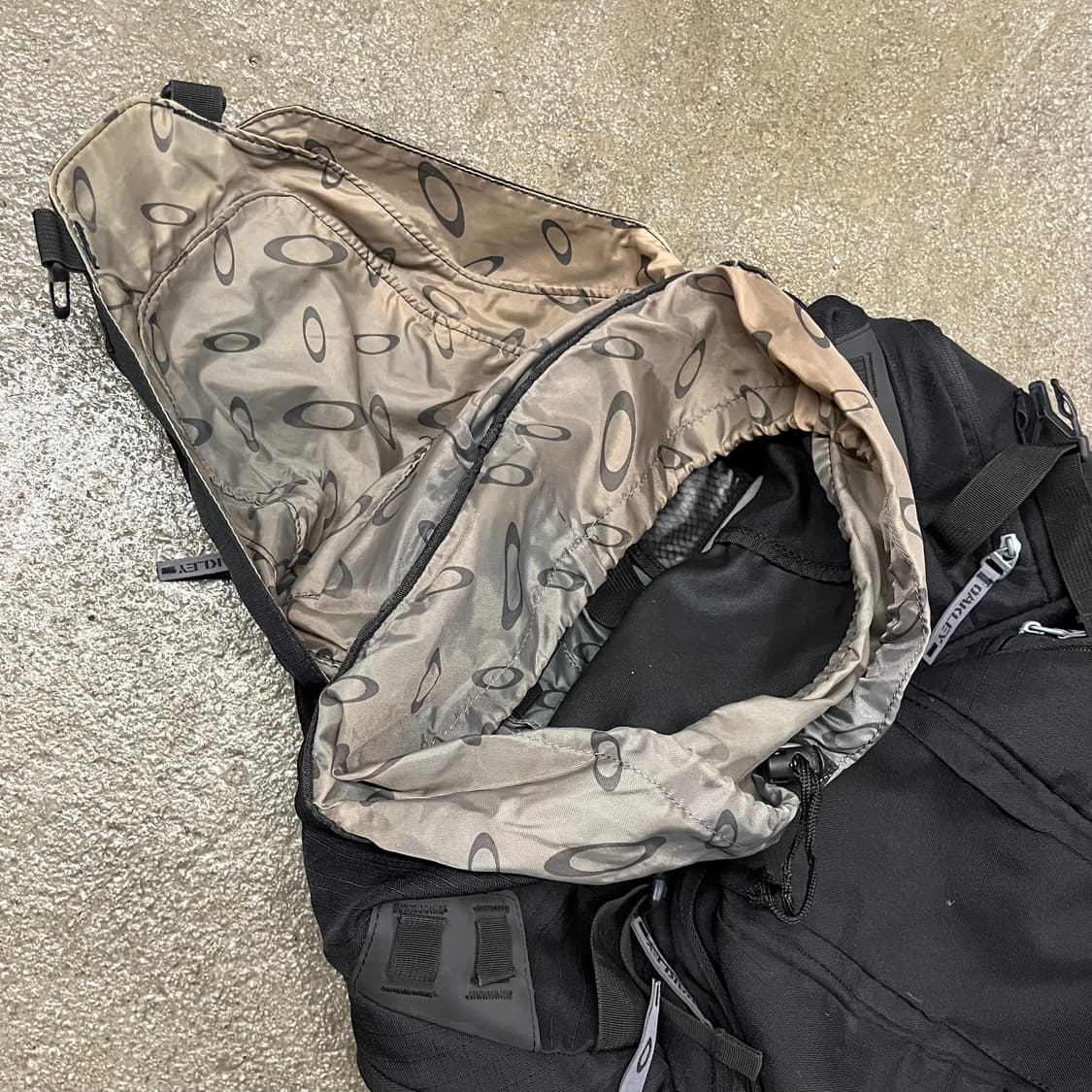 오클리 Oakley Surf pack 5.0 상품이미지6